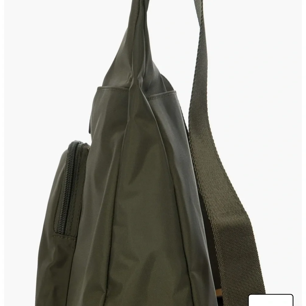 Bric's Olive Shoulder Bag (b0075) - Picture 4 of 15